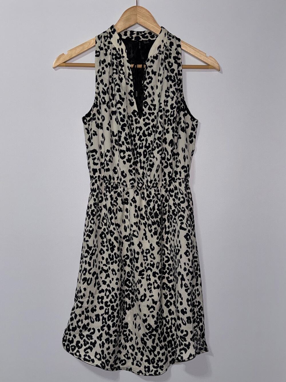 MNG collection leopard print short sleeve dress women’s size 2